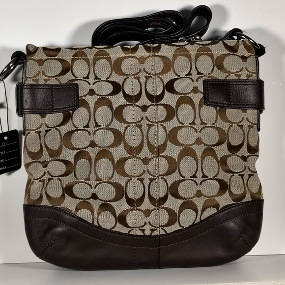 Brown COACH Patterned Crossbody Bag with Adjustable Strap light purple inside - Picture 2 of 10